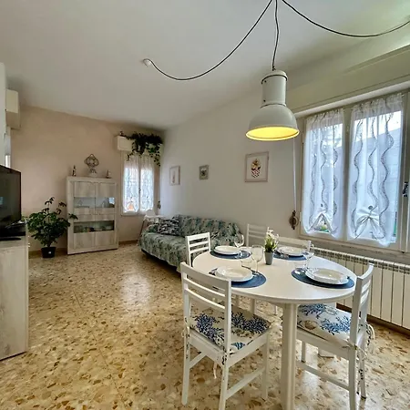 公寓 Casa Sofi - A Due Passi Dal Mare - Posto Auto Privato 迪亚诺马里纳