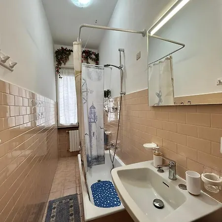 Casa Sofi - A Due Passi Dal Mare - Posto Auto Privato 公寓