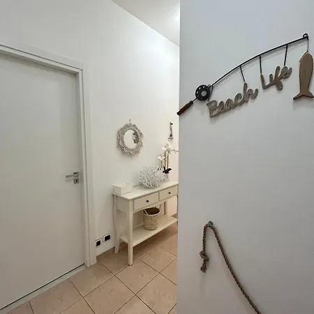 Casa Sofi - A Due Passi Dal Mare - Posto Auto Privato ディアーノ・マリーナ