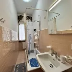 Casa Sofi - A Due Passi Dal Mare - Posto Auto Privato شقة