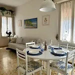 Casa Sofi - A Due Passi Dal Mare - Posto Auto Privato دْيانو مارينا