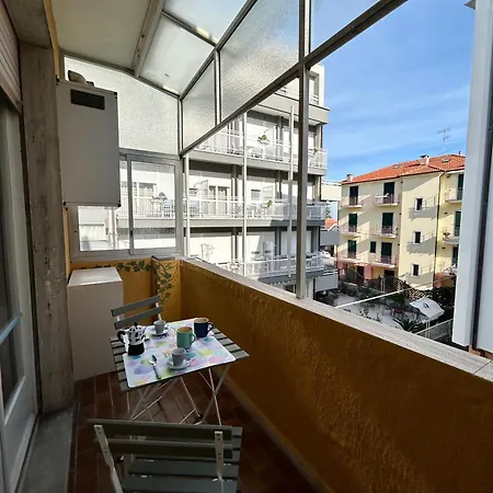 Casa Sofi - A Due Passi Dal Mare - Posto Auto Privato 아파트 디아노마리나