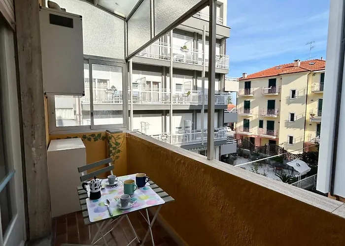 Casa Sofi - A Due Passi Dal Mare - Posto Auto Privato Apartment Diano Marina