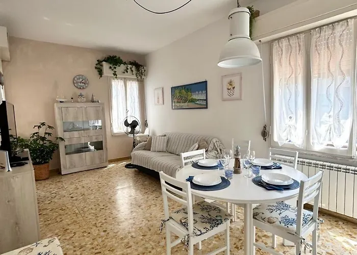 Apartment Casa Sofi - A Due Passi Dal Mare - Posto Auto Privato *