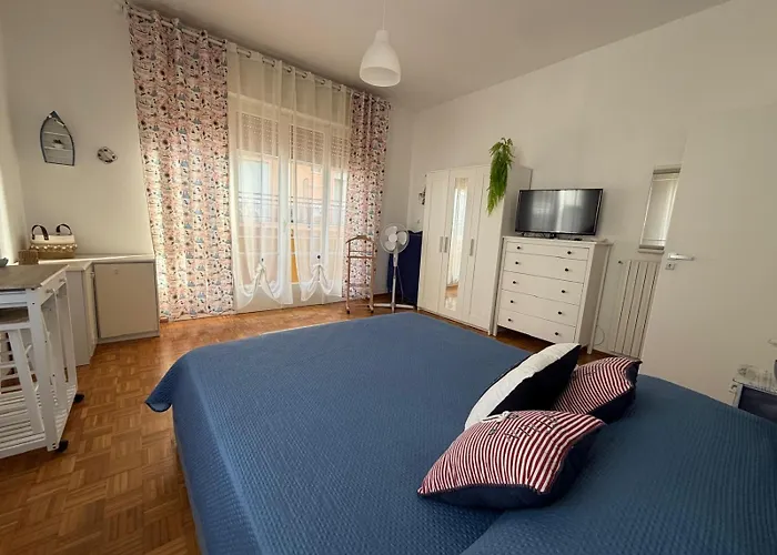 Casa Sofi - A Due Passi Dal Mare - Posto Auto Privato Apartment Diano Marina